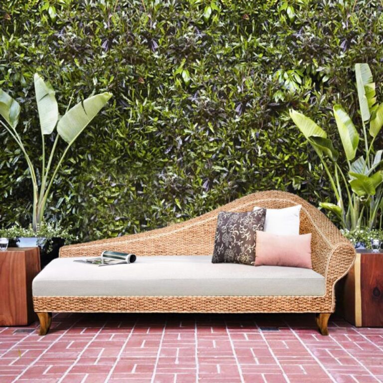 out door day bed