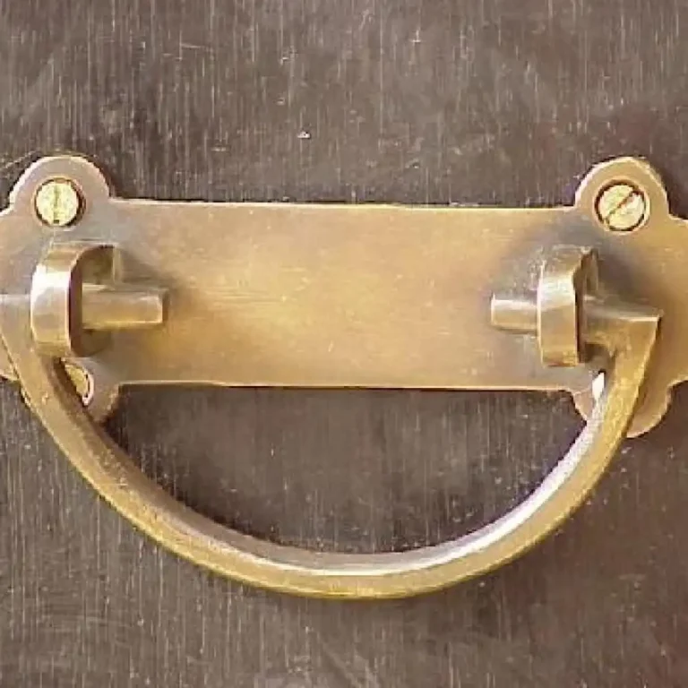 handle 004