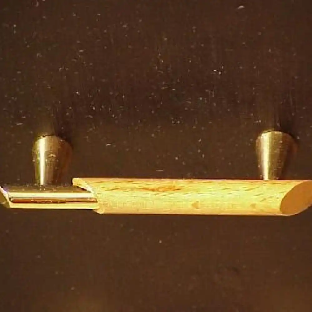 Handle 023