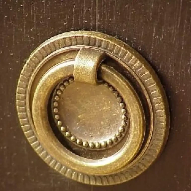 handle 038