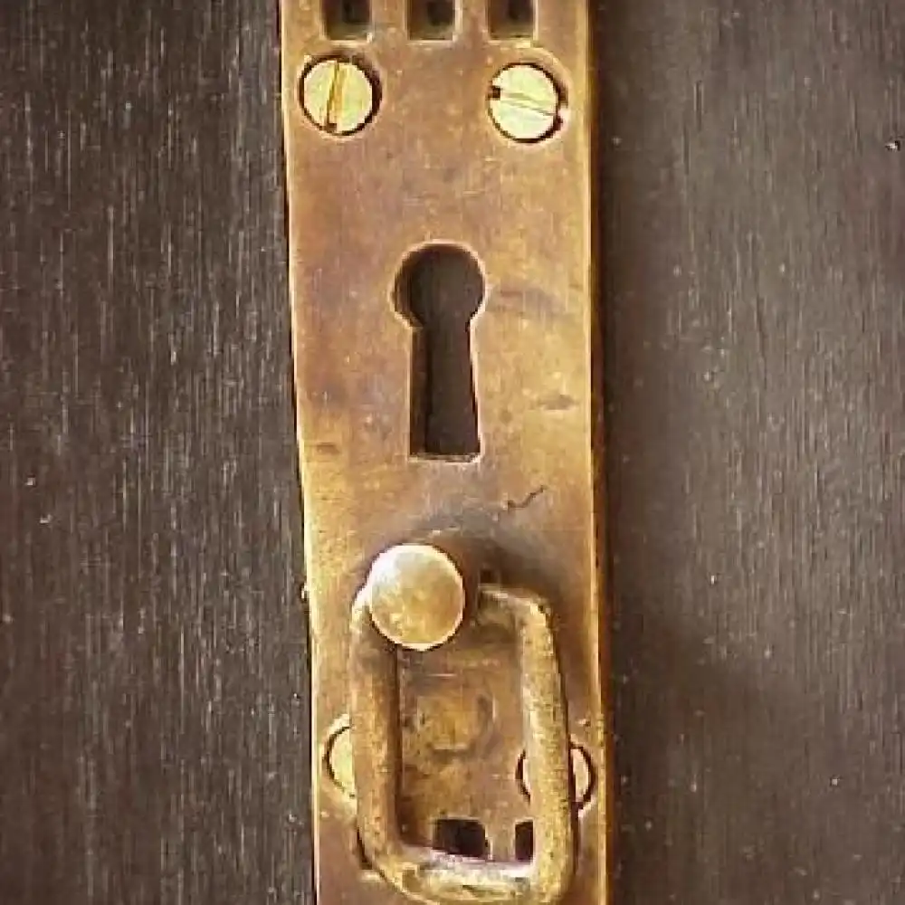 Handle Key 042