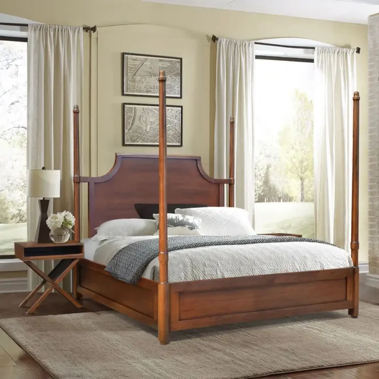 bed poster cm 01b