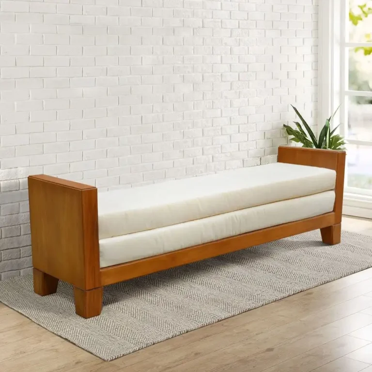 deco bench in teak