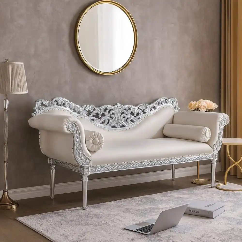 Elegant Rococo Mahogany Frame Chaise Lounge