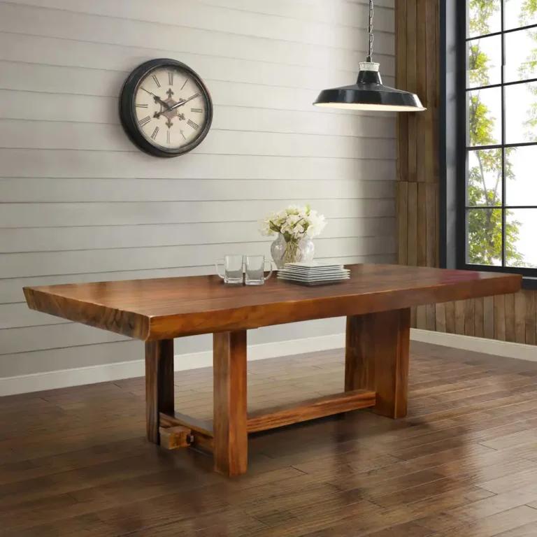 suar dining table