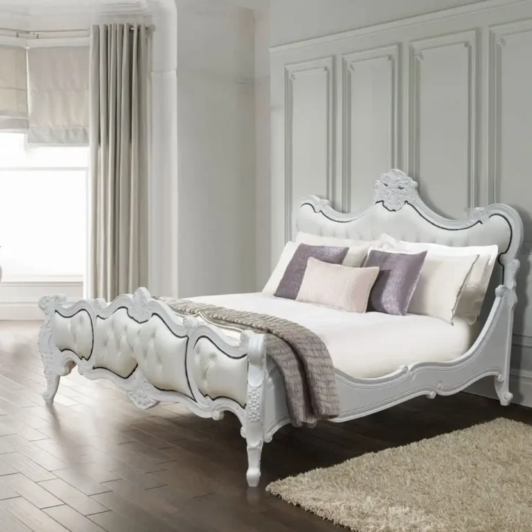 us king chesterfirld bed