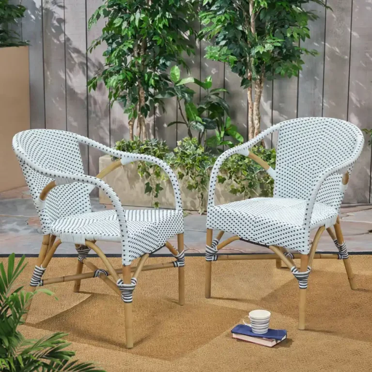 valerie chair c12 02